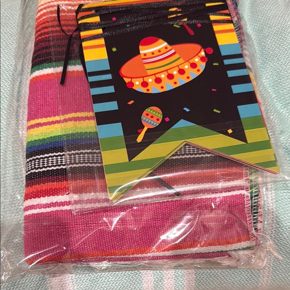 Fiesta Party Supplies Set - Pink and Multicolor